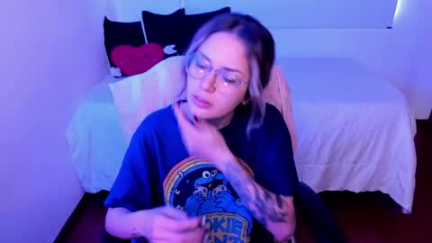 pixie online show from June 6, 11:26 am