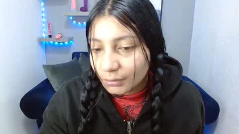 pixiefuckbooty online show from November 20, 12:05 pm