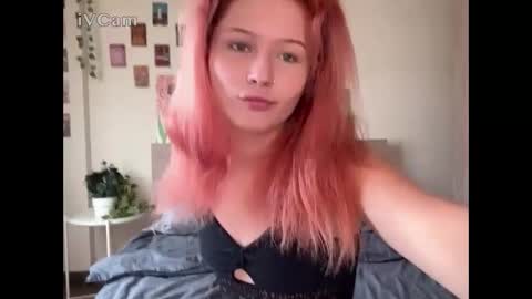 Daryl  online show from March 20, 8:41 am