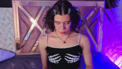 cris online show from May 5, 5:54 pm