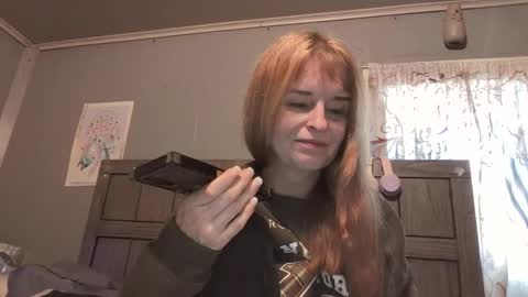 pizzedwife online show from May 3, 1:06 pm