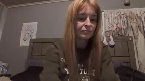 pizzedwife online show from May 10, 2:28 am