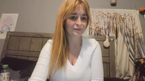 pizzedwife online show from June 14, 2:20 am