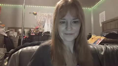 pizzedwife online show from July 30, 12:15 pm