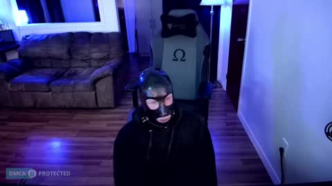 Snapshot of plasticme chatting on October 8, 6:05 pm plasticme online show from October 8, 6:05 pm