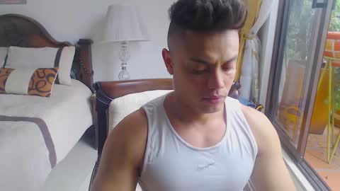 Snapshot of playboy_sex6 chatting on September 28, 5:40 pm PETER online show from September 28, 5:40 pm