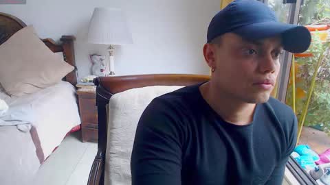 Snapshot of playboy_sex6 chatting on February 22, 7:01 pm PETER online show from February 22, 7:01 pm