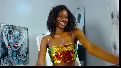 Snapshot of playboypetit chatting on January 17, 10:01 pm playboypetit online show from January 17, 10:01 pm