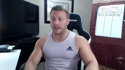 Snapshot of player2pawns chatting on December 18, 3:37 am Player online show from December 18, 3:37 am