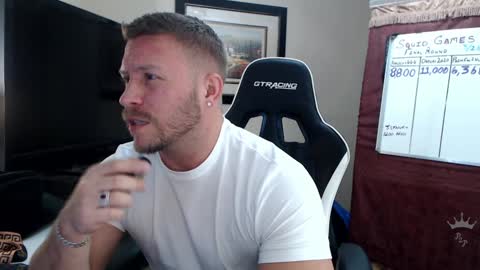 Snapshot of player2pawns chatting on December 29, 8:22 am Player online show from December 29, 8:22 am