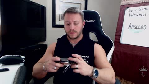 Snapshot of player2pawns chatting on January 9, 6:59 am Player online show from January 9, 6:59 am