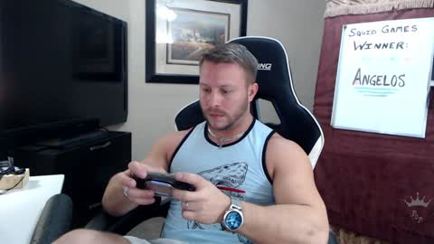 Snapshot of player2pawns chatting on January 12, 8:04 am Player online show from January 12, 8:04 am