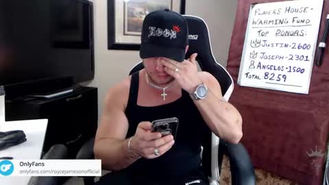 Snapshot of player2pawns chatting on February 21, 9:45 am Player online show from February 21, 9:45 am