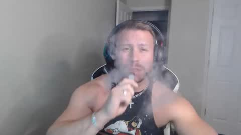 Snapshot of player2pawns chatting on September 24, 12:58 am Player online show from September 24, 12:58 am