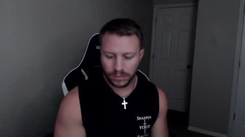 Snapshot of player2pawns chatting on October 21, 6:03 am Player online show from October 21, 6:03 am