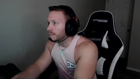 Snapshot of player2pawns chatting on October 29, 3:31 am Player online show from October 29, 3:31 am