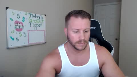 Player online show from April 28, 10:04 pm
