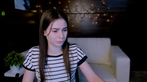 Sophie online show from January 25, 10:51 am