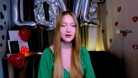 Sophie online show from February 14, 1:18 pm