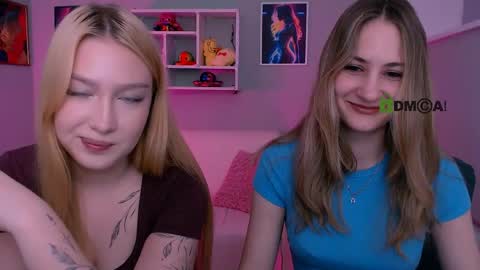 Sophie online show from June 3, 7:19 pm