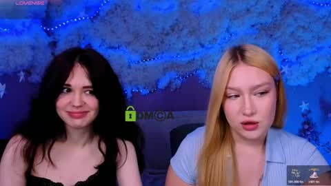 Sophie online show from June 6, 7:29 pm