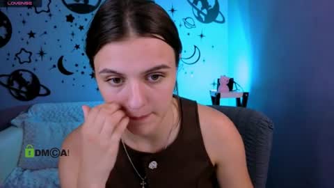 Sophie online show from June 13, 7:23 pm