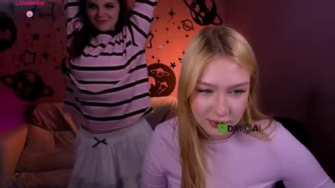 Sophie online show from June 16, 7:16 pm