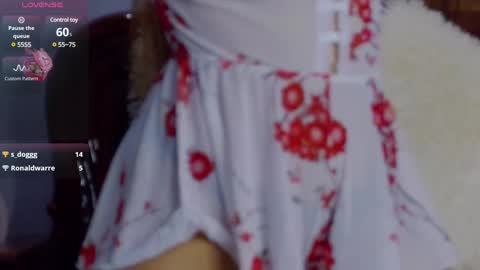 Snapshot of playfulnicole chatting on January 28, 7:11 am PlayfulNicole online show from January 28, 7:11 am