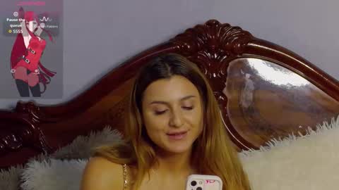 Snapshot of playfulnicole chatting on October 8, 9:29 am PlayfulNicole online show from October 8, 9:29 am