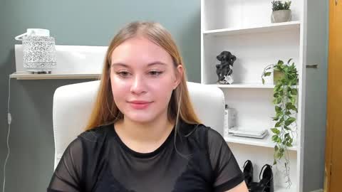 Snapshot of playgirl_valeria chatting on December 29, 7:39 am Valeria online show from December 29, 7:39 am