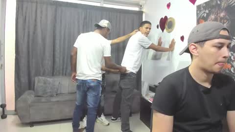   online show from February 26, 11:41 am