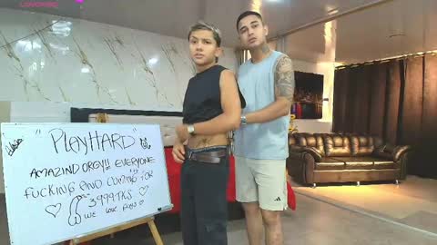 Snapshot of playhardsex chatting on May 11, 11:02 pm online show from May 11, 11:02 pm