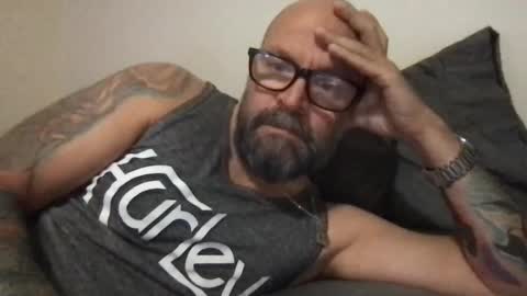 Snapshot of pleasesitonmycock chatting on January 29, 4:58 am PleaseSitOnMyCock online show from January 29, 4:58 am