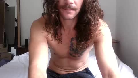 Snapshot of pleasurea chatting on February 23, 5:18 pm pleasure online show from February 23, 5:18 pm