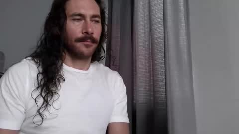 Snapshot of pleasurea chatting on December 20, 2:02 pm pleasure online show from December 20, 2:02 pm