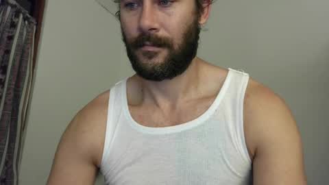 pleasure online show from May 18, 1:35 am