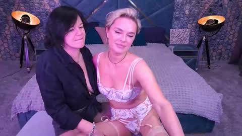 Ira brunette and Vika blonde online show from March 17, 2:09 pm