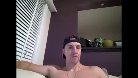 Snapshot of ploki2000 chatting on December 15, 4:48 pm Kevin online show from December 15, 4:48 pm