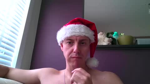 Snapshot of ploki2000 chatting on December 28, 12:35 pm Kevin online show from December 28, 12:35 pm