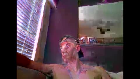 Snapshot of ploki2000 chatting on February 2, 2:34 pm Kevin online show from February 2, 2:34 pm