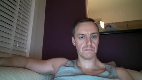 Snapshot of ploki2000 chatting on February 9, 5:54 pm Kevin online show from February 9, 5:54 pm