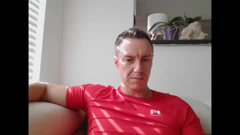 Snapshot of ploki2000 chatting on March 8, 11:58 am Kevin online show from March 8, 11:58 am