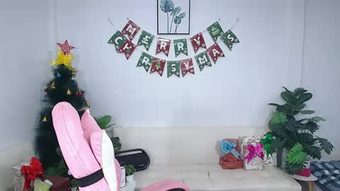 Snapshot of ploysaithailand chatting on January 13, 3:45 am Ploysai online show from January 13, 3:45 am