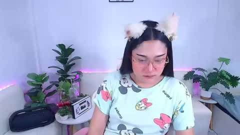 Snapshot of ploysaithailand chatting on October 14, 1:28 am Ploysai online show from October 14, 1:28 am