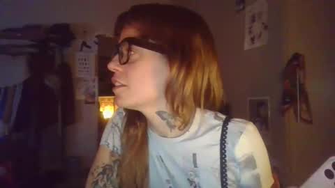 Snapshot of plsmecha chatting on June 10, 6:01 am plsmecha online show from June 10, 6:01 am