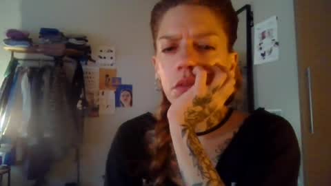 Snapshot of plsmecha chatting on June 18, 4:44 pm plsmecha online show from June 18, 4:44 pm