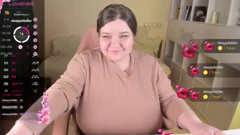 Alice online show from September 26, 7:29 pm