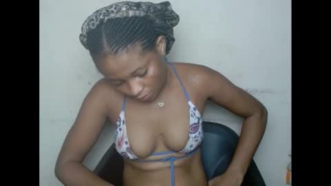 plumnjuicyx online show from March 2, 6:16 am