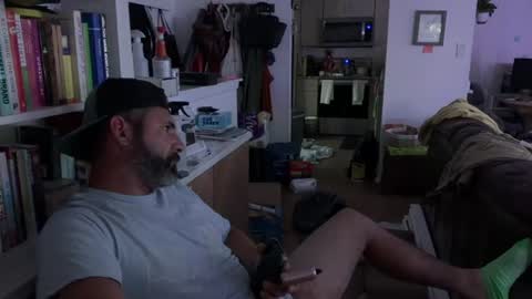 Snapshot of pmitch88 chatting on July 29, 9:51 am Slug online show from July 29, 9:51 am