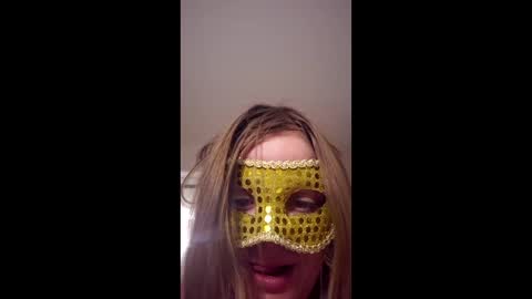 Snapshot of pml6969 chatting on December 22, 8:33 am pml6969 online show from December 22, 8:33 am